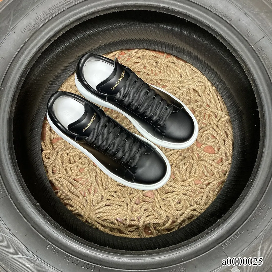 McQueen Black & White Shoes Sneaker - a0000025 - Image 4