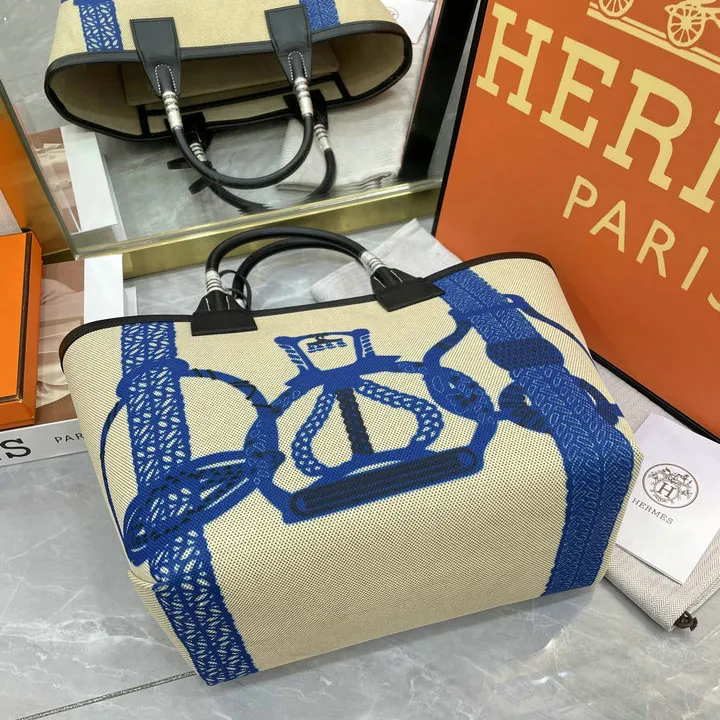 HM Steeple Printed Blue Bag - HM0004 - Image 4