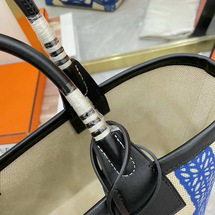 HM Steeple Printed Blue Bag - HM0004 - Image 8