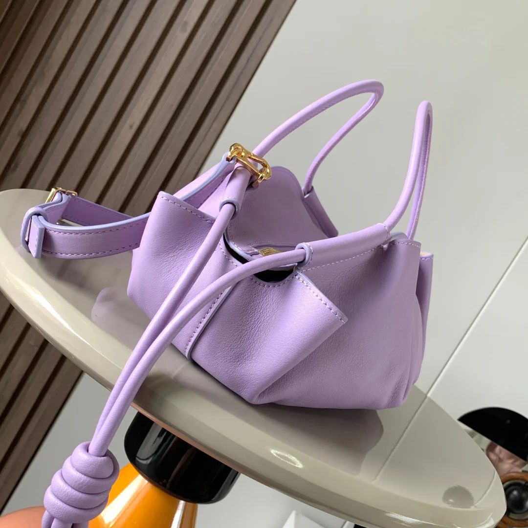 LW Paseo Shiny Lilac Handle Bag - LW0002 - Image 4