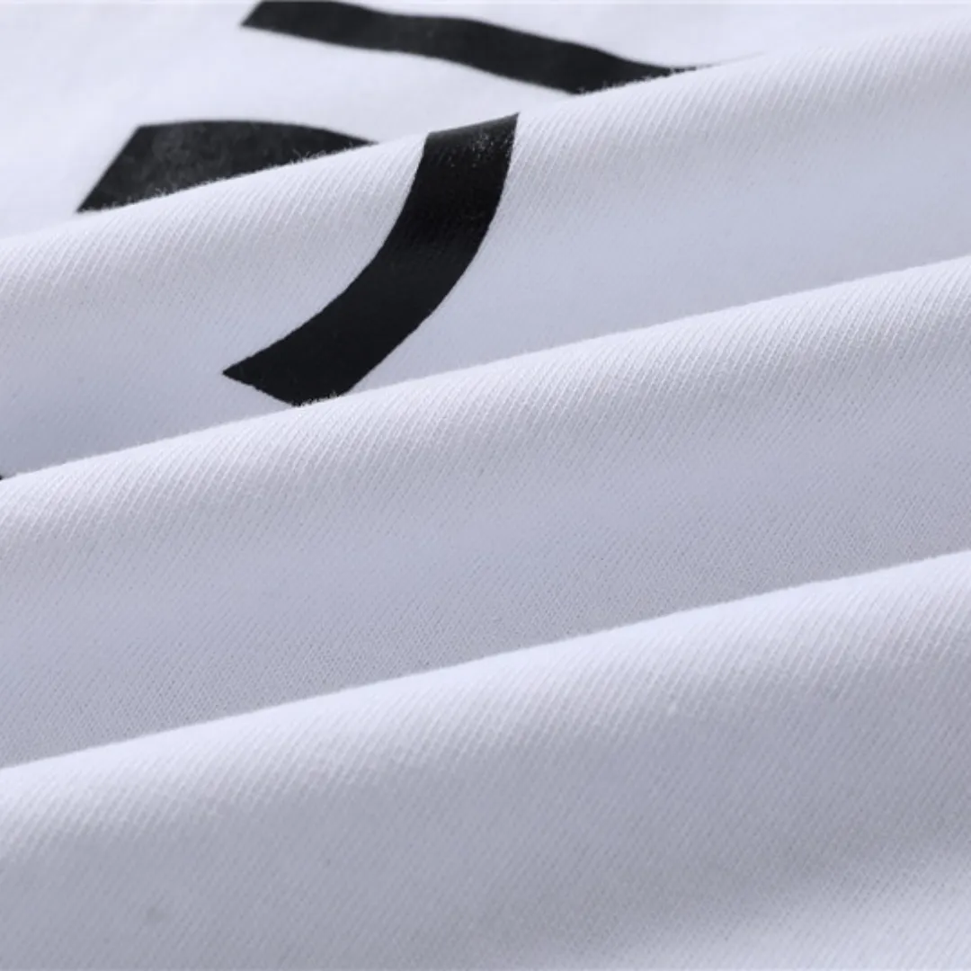 MC Logo Print Back T-shirt in White - 108 - mc0000108 - Image 15