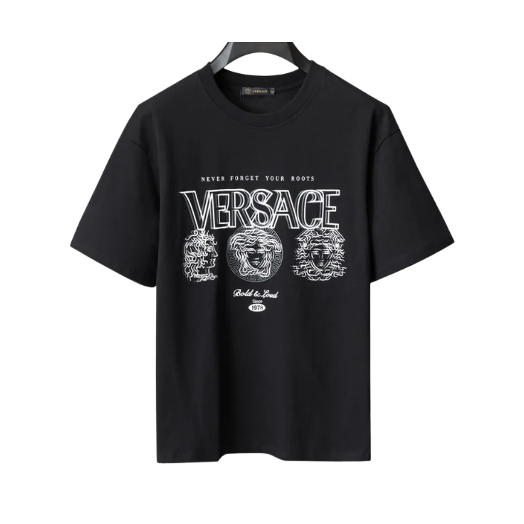 VS Medusa Logo T Shirt in Black - vs0000083