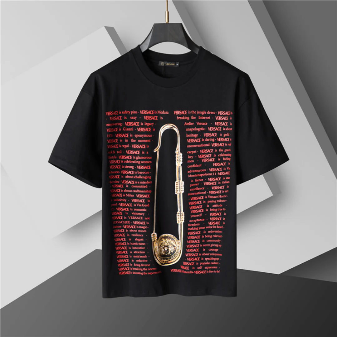 Alternative view of VS Medusa Safety Pin-print Cotton T-shirt in Black - vs0000087