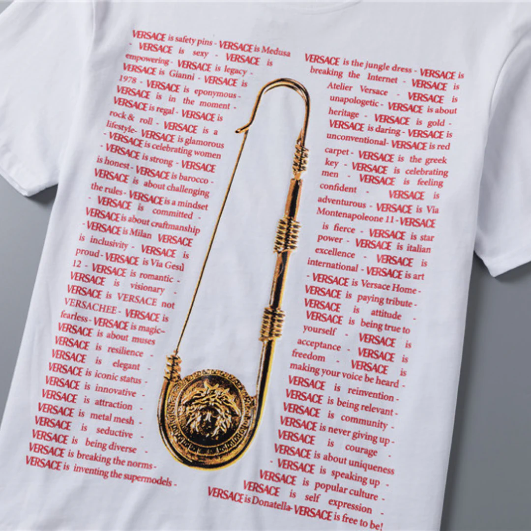 VS Medusa Safety Pin-print Cotton T-shirt in White - vs0000088 - Image 7