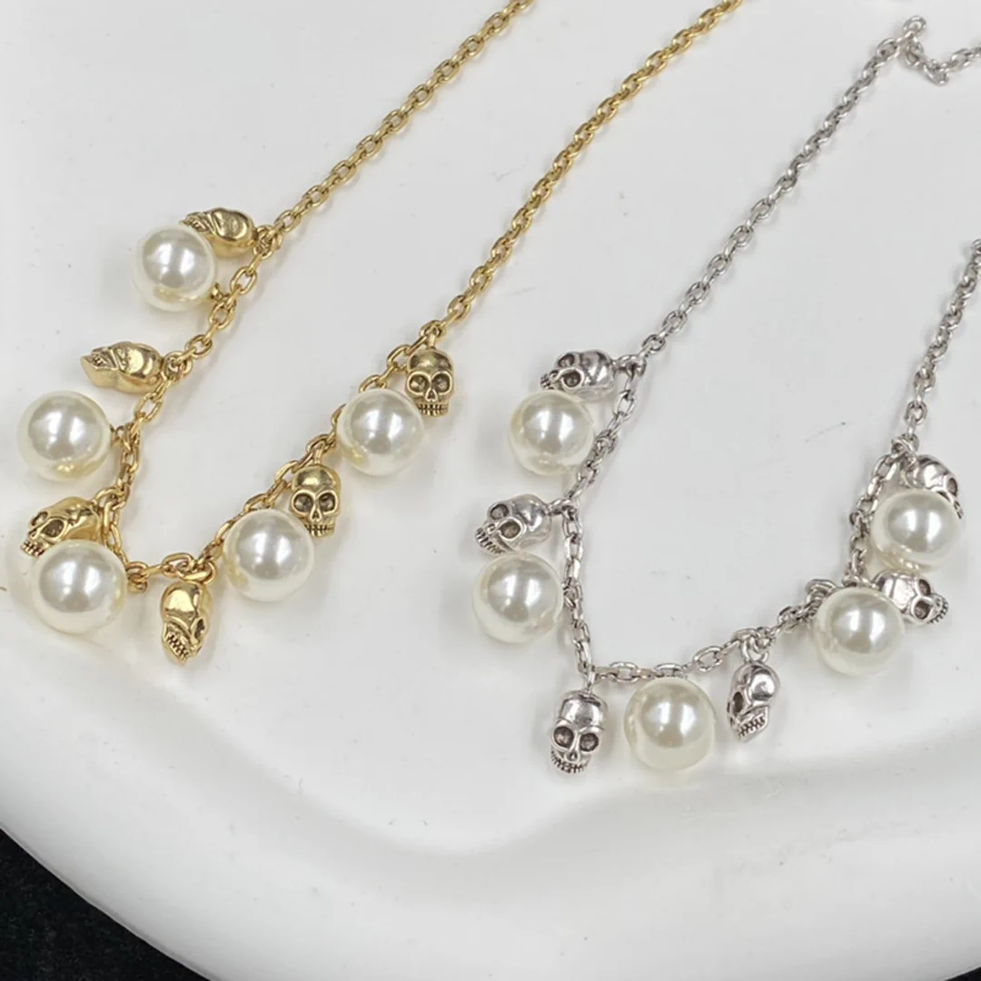 McQueen Skull Pearl Pendant Necklace - MC0009 - Image 2