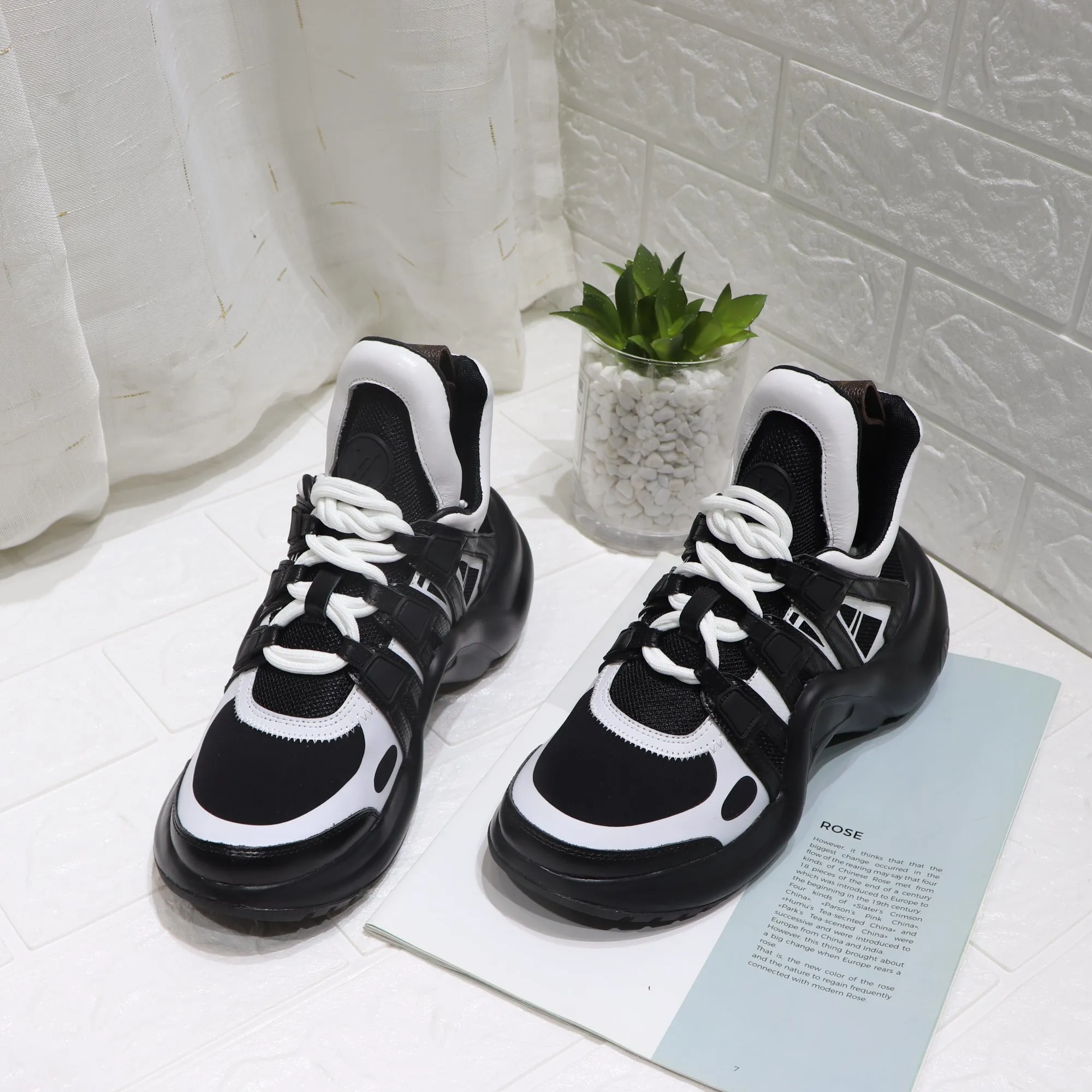 LV Archlight Pre-Loved Shoes Sneakers – nk0004889 - Image 7