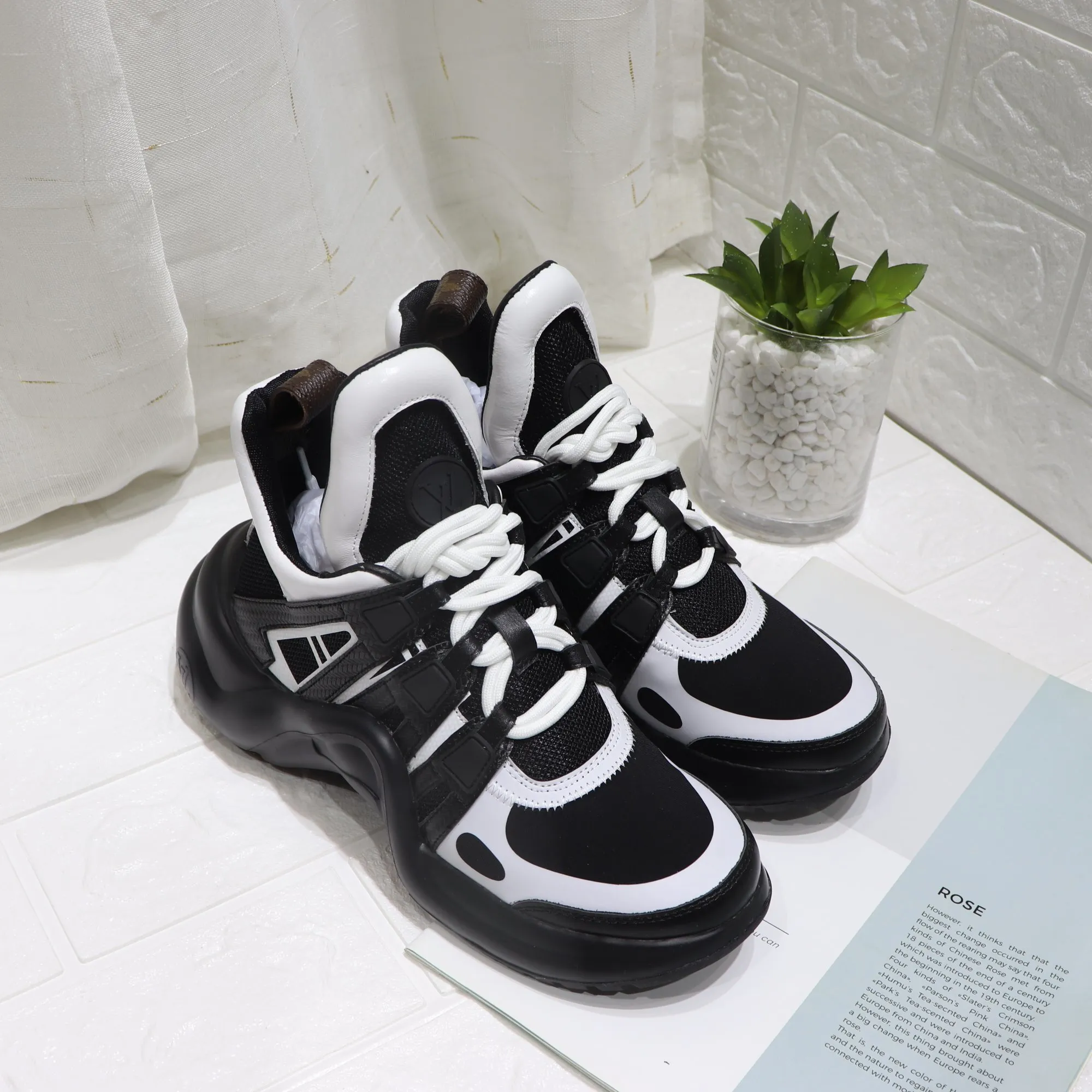 LV Archlight Pre-Loved Shoes Sneakers – nk0004889 - Image 9